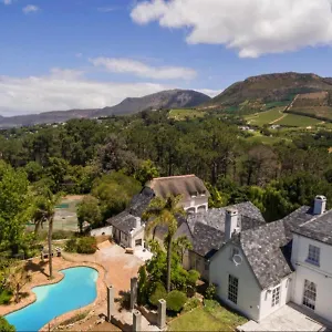 Akamah Estate Hotel Cape Town